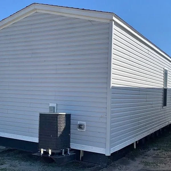 2022 Champion – 3BR/2BA – 14×66 – 924 sqft – WZ3-A/C
