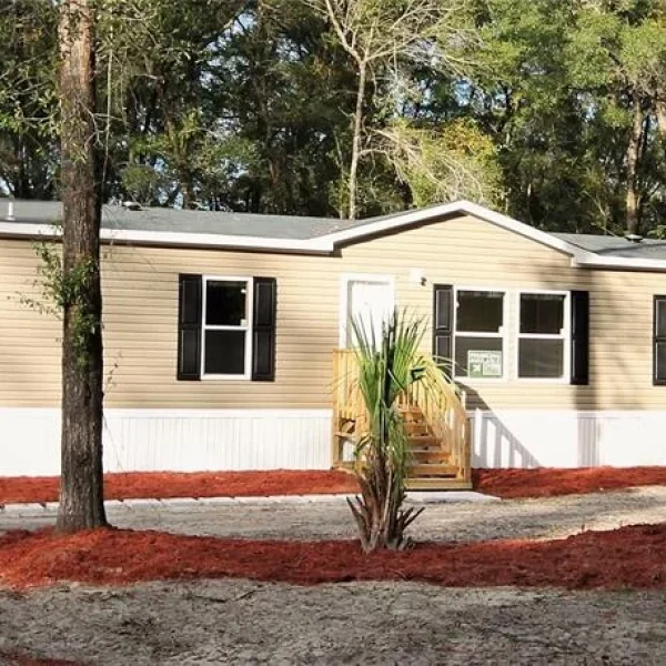 2023 Live Oak – Sonic L-2684B – 4BR/2BA – 28×72 – 1768 sq ft
