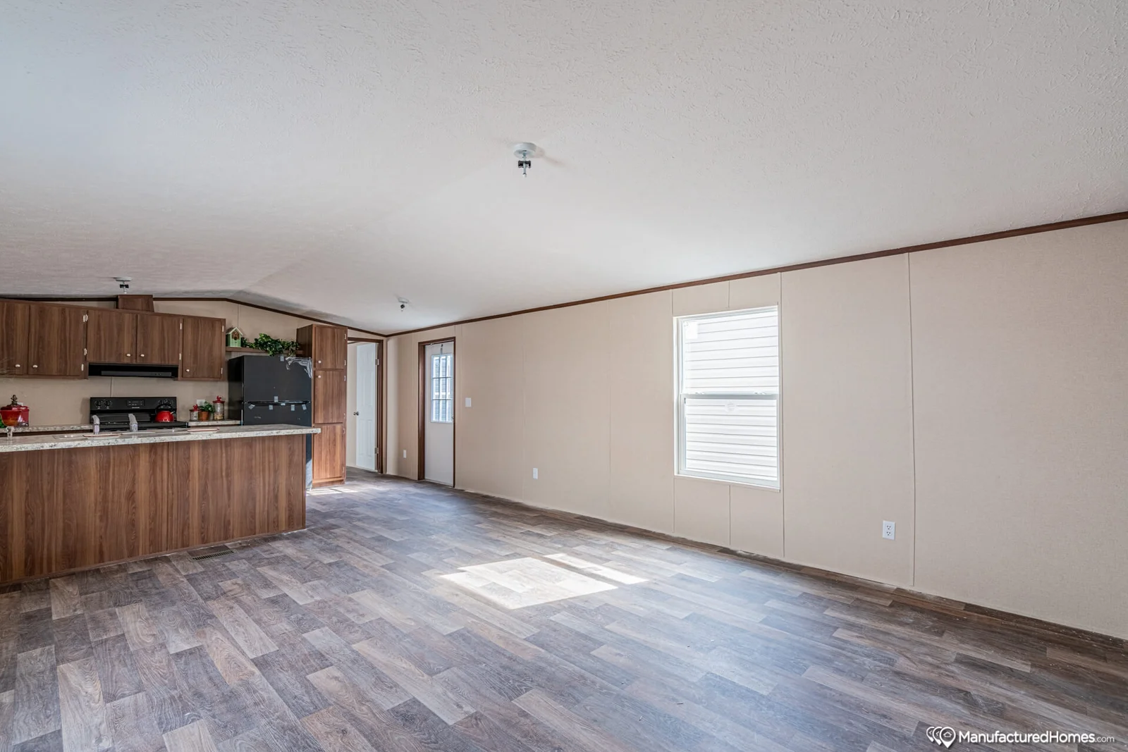 2023 TRU Clayton Spectacular Mobile Home – 3BR/2BA – 16 X 76 – 1039 sqft – FACTORY DIRECT – Florida - Image 12