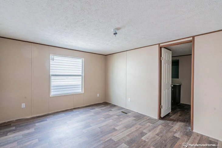 2023 TRU Clayton Spectacular Mobile Home – 3BR/2BA – 16 X 76 – 1039 sqft – FACTORY DIRECT – Florida - Image 2